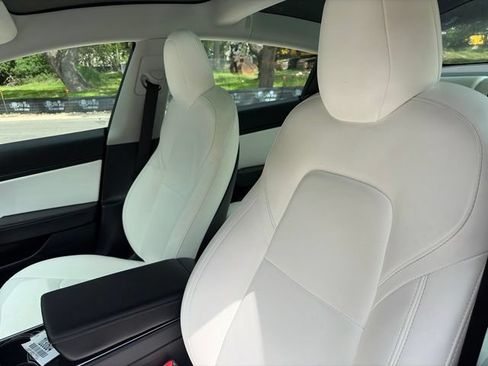 Used 2019 Tesla Model 3 Long Range AWD/4WD image 9