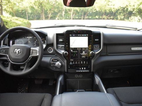 Used 2026 RAM 1500 Big Horn AWD/4WD image 12