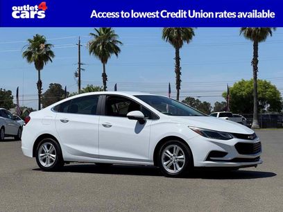 Used 2018 Chevrolet Cruze LT w/ LT Fleet Convenience Package