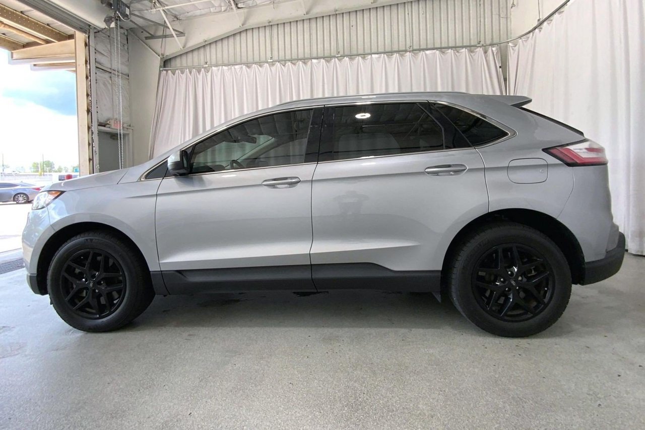 Used 2023 Ford Edge SEL w/ Convenience Package AWD/4WD image 26
