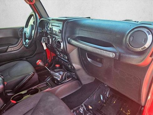 Used 2016 Jeep Wrangler Unlimited Sport w/ Quick Order Package 23S AWD/4WD image 19