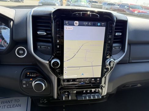 Used 2024 RAM 2500 Big Horn w/ Safety Group image 24