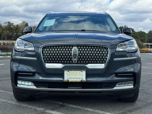 Used 2021 Lincoln Aviator Reserve w/ Equipment Group 202A image 2