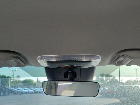 Used 2023 Toyota Prius LE FWD image 19