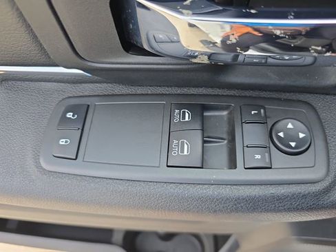 Used 2022 RAM 1500 Tradesman w/ Power & Remote Entry Group RWD image 25