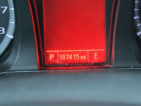 Used 2012 GMC Terrain SLE AWD/4WD image 7