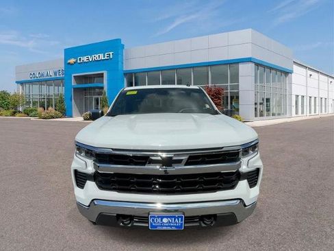 Used 2026 Chevrolet Silverado 1500 LT AWD/4WD image 8
