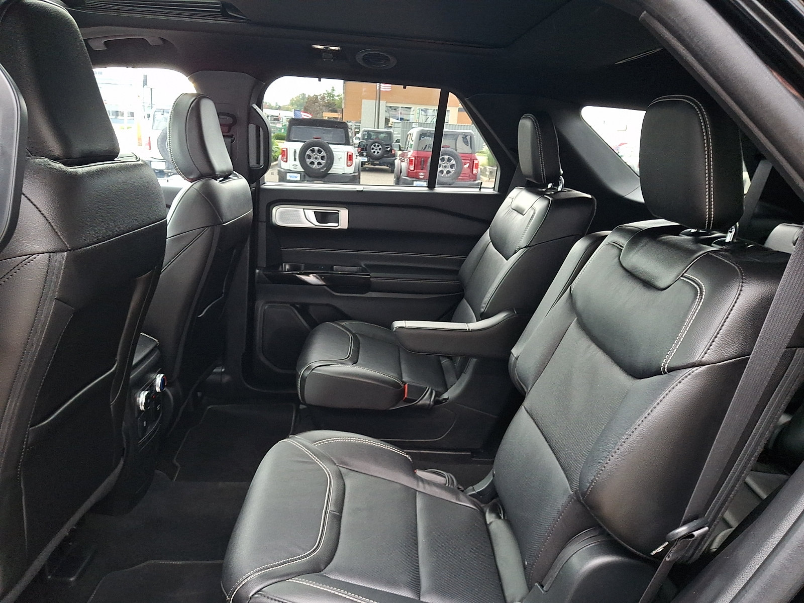 Certified 2023 Ford Explorer ST w/ Equipment Group 401A AWD/4WD image 11