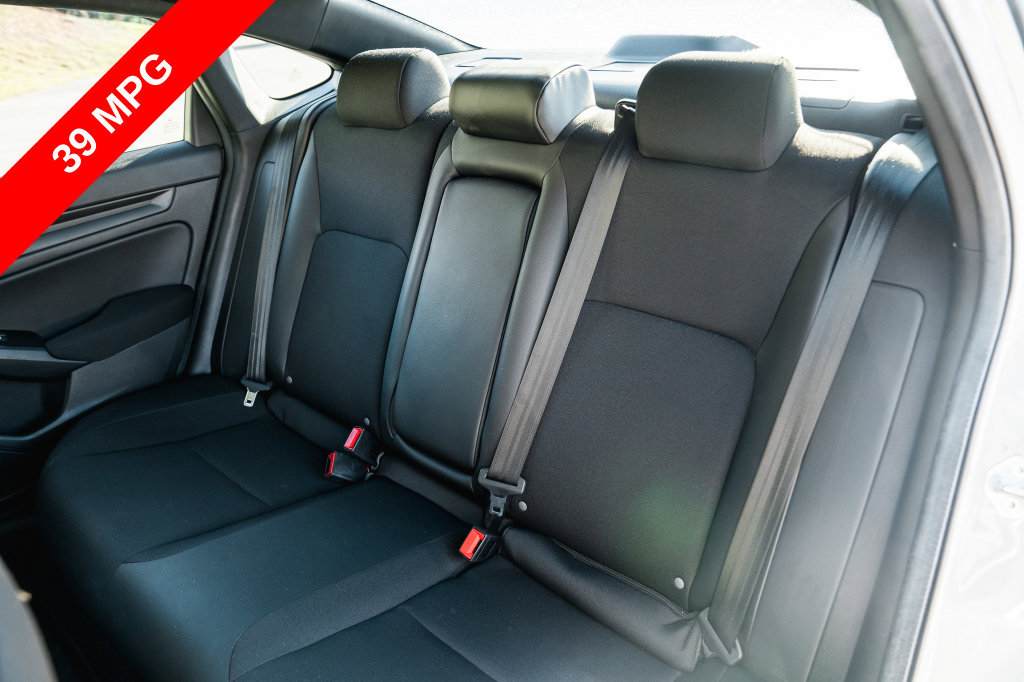 Used 2025 Honda Civic Sport image 25