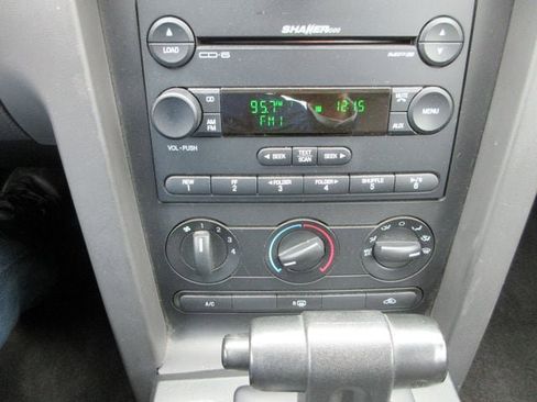 Used 2007 Ford Mustang GT Premium image 15