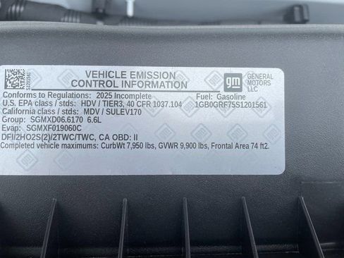 New 2025 Chevrolet Express 3500 w/ Power Convenience Package RWD image 9