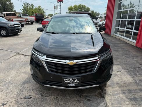 Used 2022 Chevrolet Equinox LT image 3