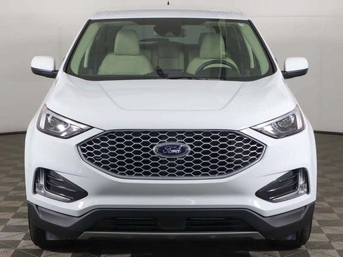 Used 2023 Ford Edge SEL w/ Convenience Package AWD/4WD image 11