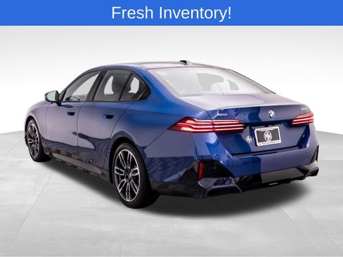 Certified 2026 BMW 540i xDrive w/ Executive Package AWD/4WD image 3