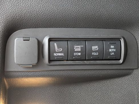 Used 2014 Ford Explorer Limited w/ Equipment Group 302A FWD image 15