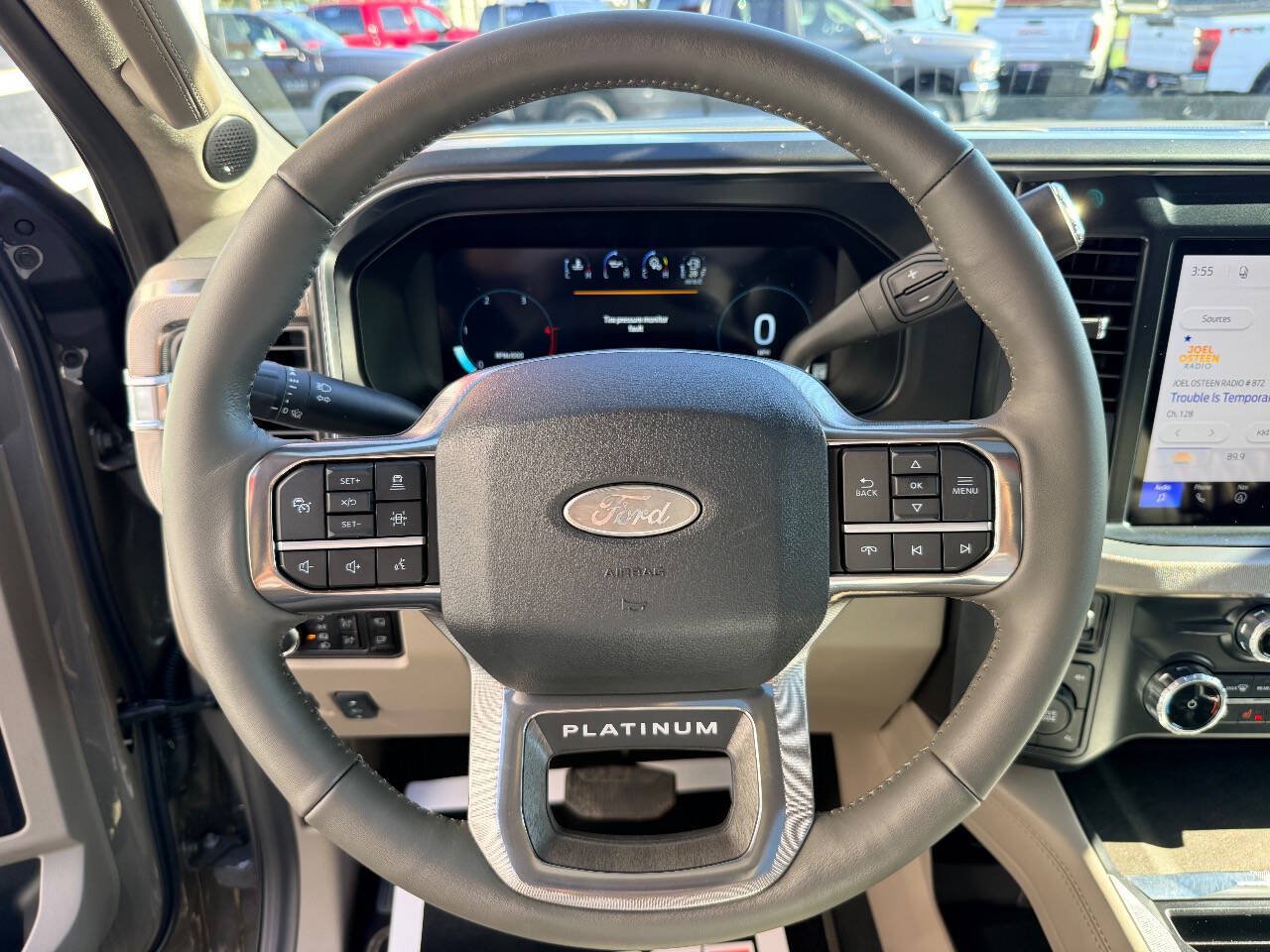 Used 2027 Ford F450 Platinum w/ Platinum Plus Package AWD/4WD image 25