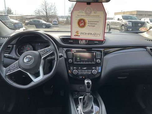 Certified 2022 Nissan Rogue Sport SL image 13