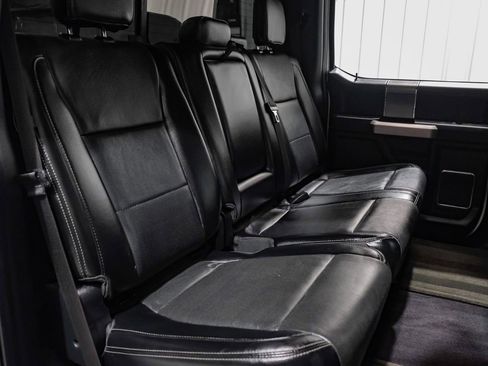 Used 2015 Ford F150 Lariat w/ Equipment Group 502A Luxury RWD image 23