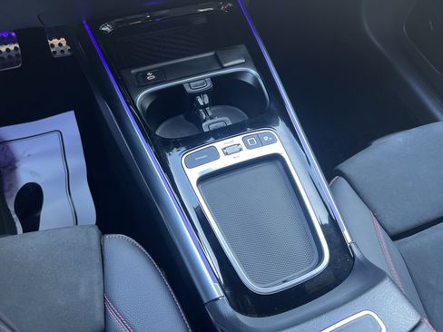 Certified 2025 Mercedes-Benz GLA 35 AMG 4MATIC image 23