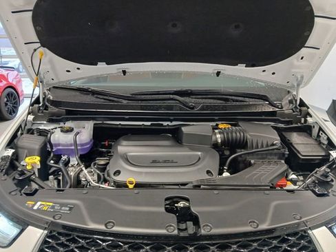 New 2026 Chrysler Pacifica Pinnacle image 34