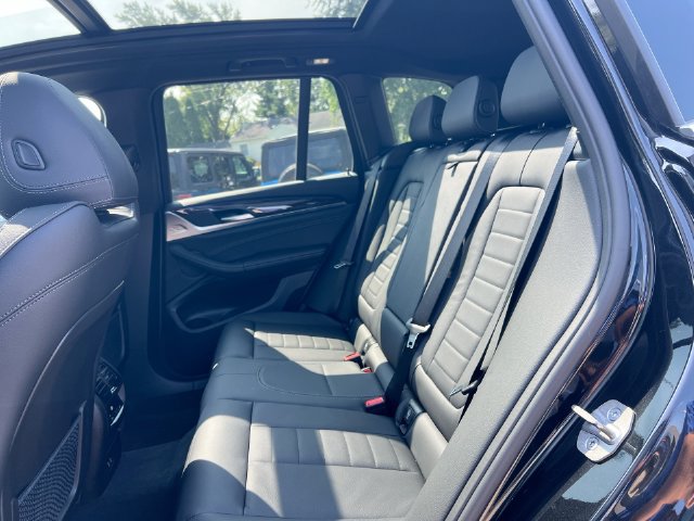Used 2023 BMW X3 xDrive30i w/ Premium Package AWD/4WD image 34