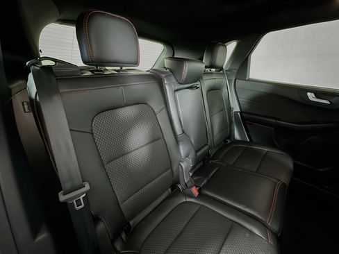 Used 2023 Ford Escape ST-Line Select w/ Tech Pack #2 AWD/4WD image 27