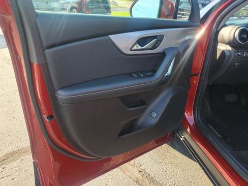 Used 2023 Chevrolet Blazer LT w/ Convenience Package image 6