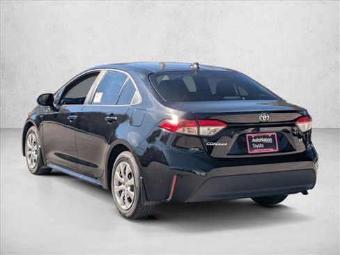 Used 2026 Toyota Corolla LE FWD image 8