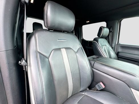 Used 2019 Ford F450 Platinum w/ Platinum Ultimate Package AWD/4WD image 32