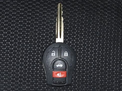 Used 2019 Nissan Sentra S FWD image 32
