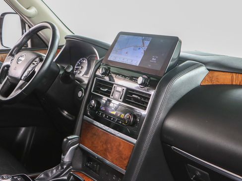 Used 2024 Nissan Armada SL RWD image 28