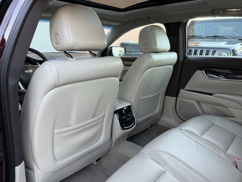 Used 2017 Cadillac XTS Luxury w/ Driver Awareness Package image 13