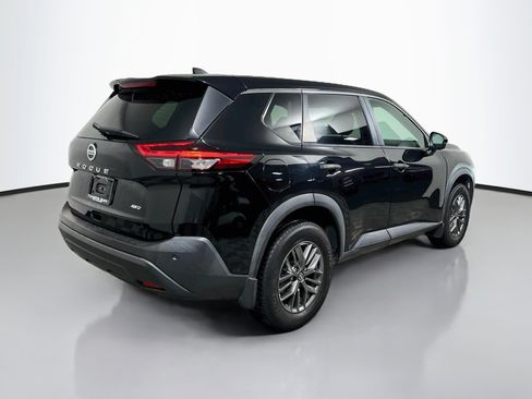 Used 2021 Nissan Rogue S AWD/4WD image 4