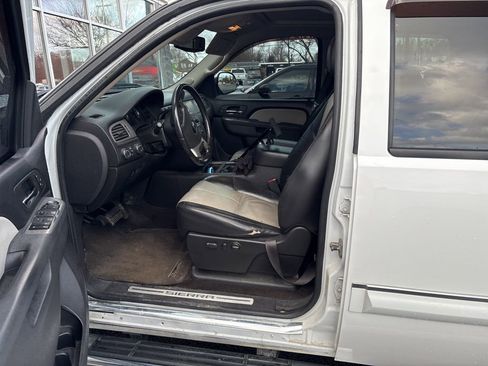 Used 2010 GMC Sierra 1500 SLT image 4