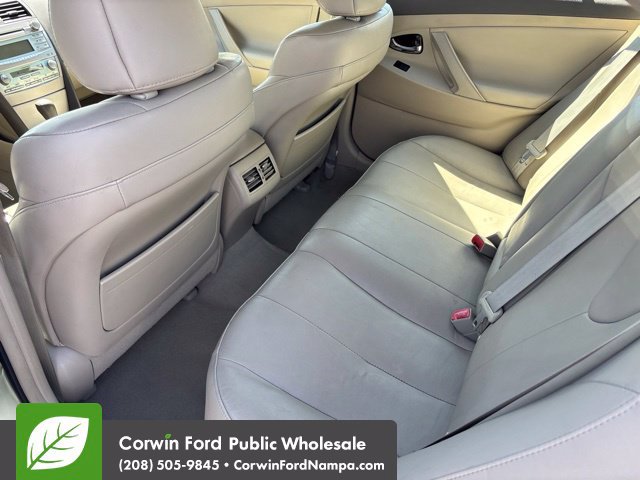 Used 2009 Toyota Camry Hybrid w/ Leather Pkg FWD image 25