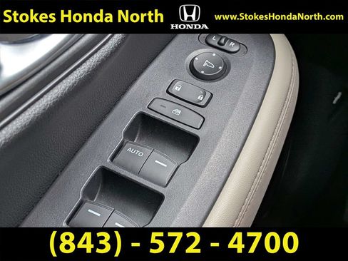 Certified 2025 Honda HR-V LX image 23