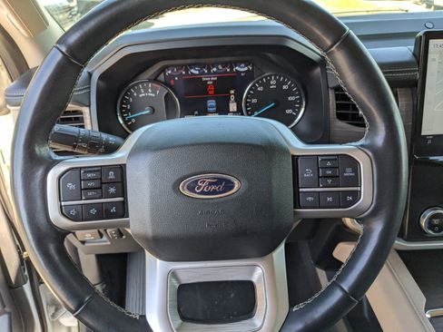 Used 2024 Ford Expedition Max Limited image 36