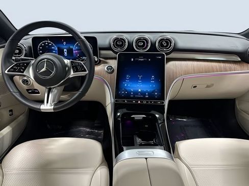 Used 2022 Mercedes-Benz C 300 4MATIC Sedan image 12