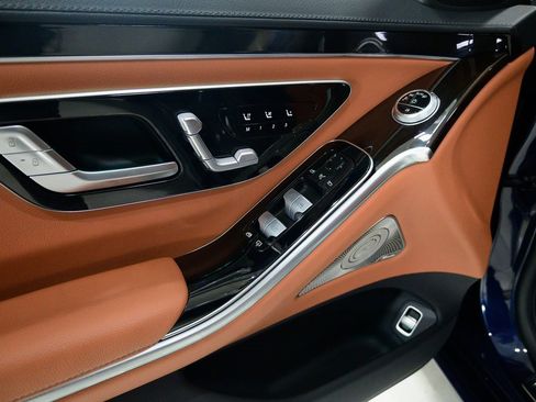 Certified 2022 Mercedes-Benz S 580 4MATIC Sedan image 19