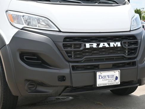 Used 2023 RAM ProMaster 2500 FWD image 28