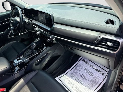Used 2023 Kia Telluride S w/ S Sunroof Package AWD/4WD image 34