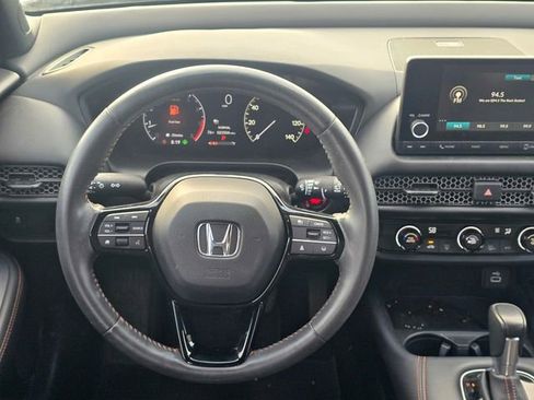 Used 2024 Honda HR-V Sport image 15