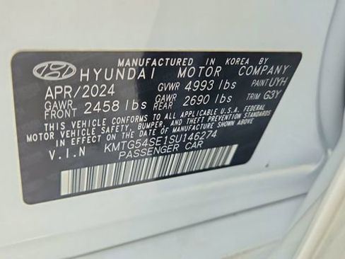 Used 2025 Genesis G70 3.3T Advanced image 62