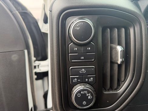 Used 2022 Chevrolet Silverado 2500 W/T w/ WT Convenience Package image 13