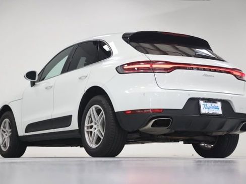 Used 2021 Porsche Macan AWD/4WD image 12