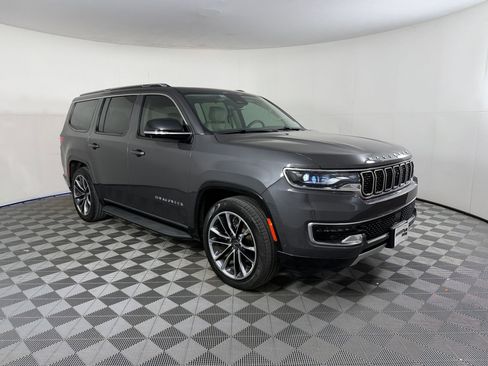Used 2024 Jeep Wagoneer Series II w/ Convenience Group I AWD/4WD image 7