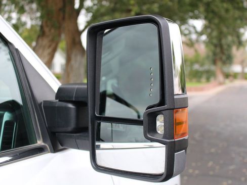 Used 2016 Chevrolet Silverado 2500 LTZ image 49