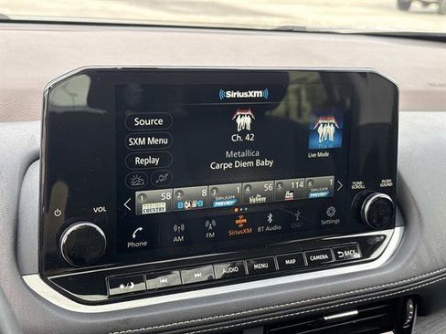 Used 2023 Nissan Rogue Platinum w/ Platinum Premium Package image 20