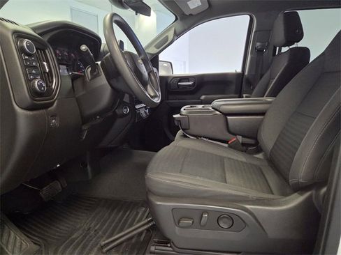 Used 2023 Chevrolet Silverado 1500 Custom image 12