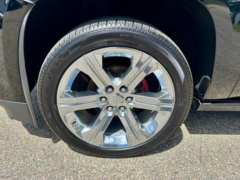 Used 2019 Cadillac Escalade ESV Premium Luxury AWD/4WD image 42
